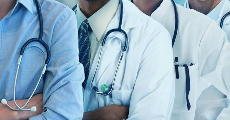 UK begins recruitment of doctors, nurses, targets 300,00 applicants