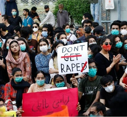 Pakistan court frees rapist after deal to marry victim