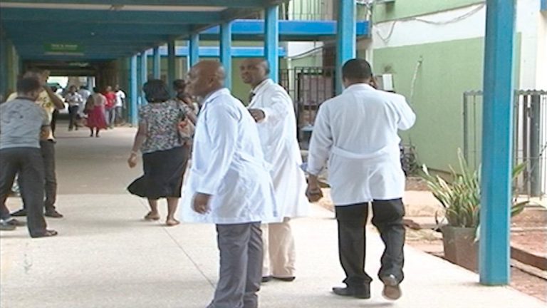 Lagos health workers suspend strike temporarily