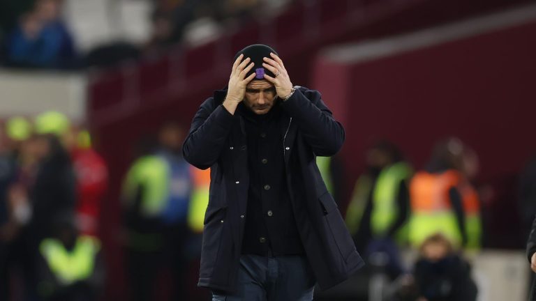 Everton expected to sack Frank Lampard after poor form