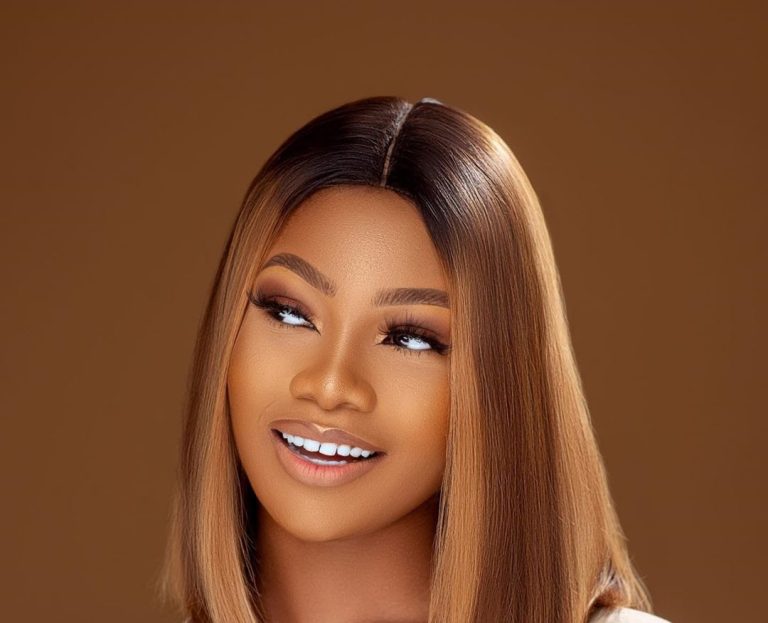 “Na money Idols all of them be” – Tacha shades celebrities for being silent as the 2023 general election draws near