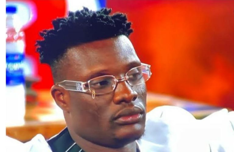 “Ladies please let’s be guided, stop introducing your female friends to your man, they will snatch him away from you” – BBNaija Chizzy