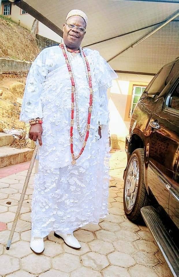 Osun traditionalist and two others die in road accident while on a mission to rescue his kidnapped wives
