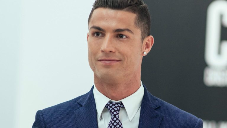 Cristiano Ronaldo rakes in £218MILLION to top a new list of world’s 100 highest-paid athletes (Full List)