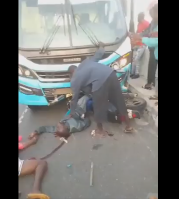 Three crushed to death as BRT bus rams into motorcycle in Alakija (graphic video)