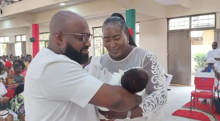 “We almost gave up on God” – Couple welcomes miracle baby after 11 years of waiting