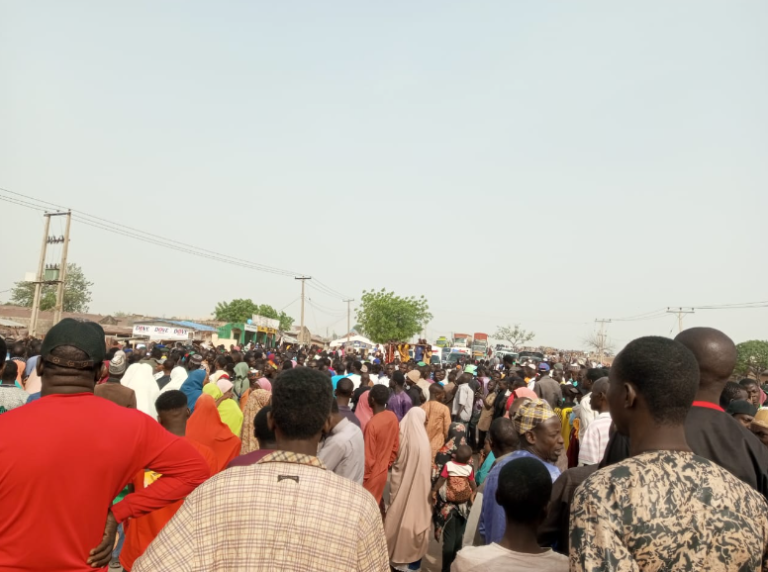 Gunshots fired as Minna residents protest over hardship