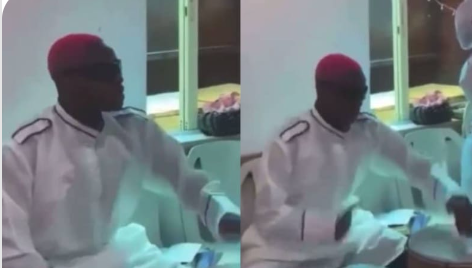 “So na cele he dey go” – Reactions as Ruger is spotted playing drums in celestial church